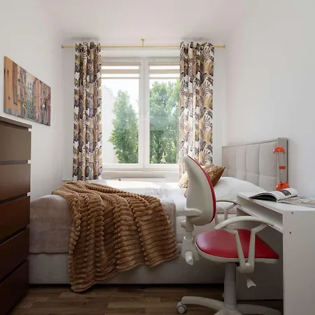 דירה Spacious Family With Air Conditioning In Downtown By Renters ורשה